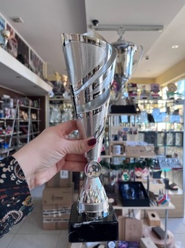 Набор классических чашек 37, 36, 36 см + тарелка + эмблема