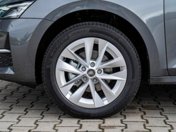 Skoda Octavia IV Liftback 1.5 TSI EVO 150KM 2026 Octavia Edition 130 Selection 1.5 TSI mHEV DSG 150KM 2026, zdjęcie 11