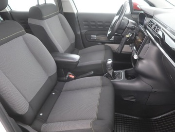 Citroen C3 III Hatchback 1.2 PureTech 82KM 2017 Citroen C3 1.2 PureTech, Salon Polska, zdjęcie 8