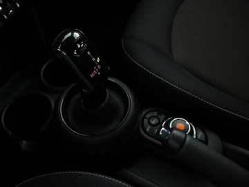 Mini One II 2019 Mini ONE Benzyna Automat Klimatronik Nawigacja, zdjęcie 28