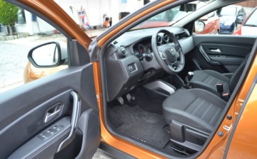 Dacia Duster II SUV  1.3 TCe 130KM 2019 Dacia Duster Bezwypadkowe - Bogate Wyposazenie - Oplacone 1.3 Benzyna, zdjęcie 6