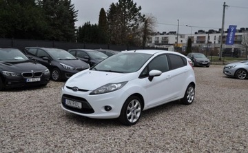 Ford Fiesta VII Hatchback 5d 1.25 Duratec 82KM 2011 Ford Fiesta 1.25 Benzyna Klimatyzacja Cz.parkowania 1.2 Benzyna 82KM