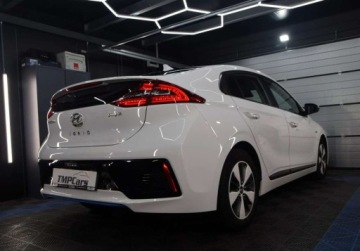Hyundai IONIQ Hatchback 1.6 GDi 141KM 2019 Hyundai IONIQ 1.6 Hybryda Plug-in 141KM, zdjęcie 11
