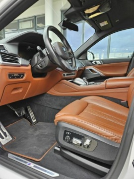 BMW X6 G06 SUV 3.0 30d 286KM 2023 BMW X6 30d, MPak, Pneumatyka, H/K, wentylowane fot, zdjęcie 24