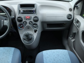 Fiat Panda II Hatchback 5d 1.1 MPI 54KM 2005 Fiat Panda 1.1, Salon Polska, 1. Właściciel, Alarm, zdjęcie 7