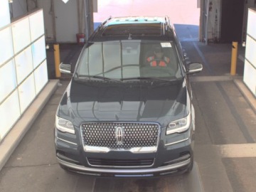 Lincoln Navigator III 2024 Lincoln Navigator Reserve 2024 3.5 Benzyna 440KM, zdjęcie 6