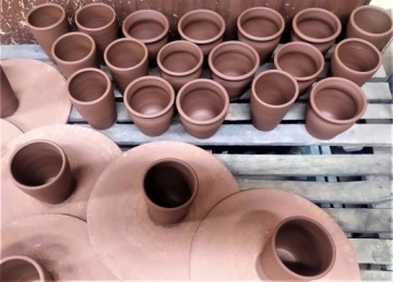 ГЛИНЯНАЯ ЦВЕТОЧНАЯ ГОНЧИКА 15