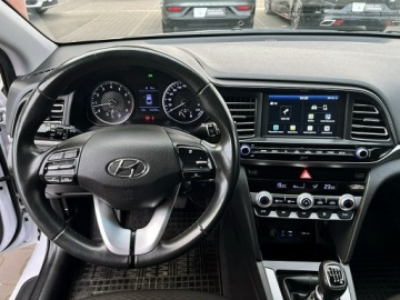 Hyundai Elantra VI Sedan Facelifting 1.6 MPI Gamma 128KM 2020 Hyundai Elantra NAVI KAMERA 1-WŁ. Kraj Bezwyp, zdjęcie 17