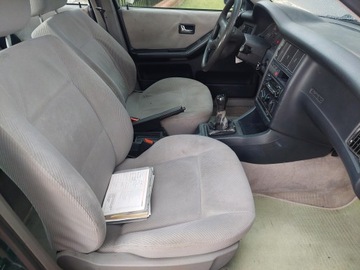 Audi 80 B4 Sedan 1.9 TDI 90KM 1993 AUDI 80 (8C2, B4) 1.9 TDI 90 KM Klimatyzacja ABS, zdjęcie 18