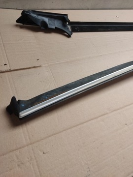 Уплотнитель стекла BMW E93 левый задний правый