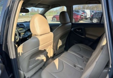 Toyota RAV4 III 2009 Toyota RAV4 2.2D-4D 204KM 2009r. 4x4 auto zarejestrowane i ubezpieczone 2.2, zdjęcie 10