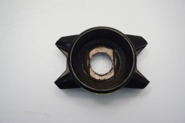 YAMAHA XSR-700 16-18 NACIĄG ŁAŃCUCHA PRAWY