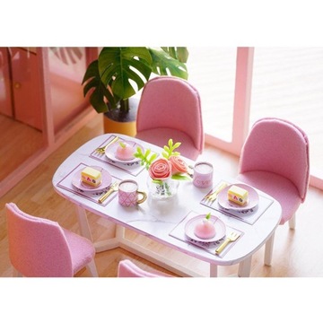 Миниатюрный кукольный домик своими руками Розовый