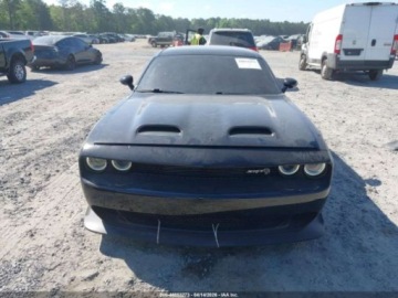 Dodge Challenger III 2019 Dodge Challenger Srt Hellcat Redeye Widebody 2019 6.2 Benzyna 797KM, zdjęcie 7