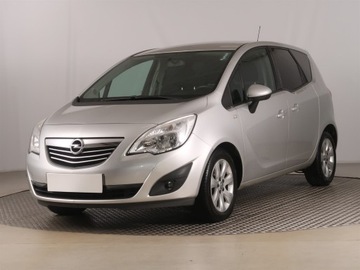 Opel Meriva II Mikrovan 1.4 Turbo ECOTEC 120KM 2010 Opel Meriva 1.4 Turbo, Klima, Tempomat, Parktronic, zdjęcie 1