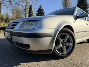 Volkswagen Bora Sedan 1.6 16V 105KM 2003 Volkswagen Bora Manual | Krajowy| Po rozrządzie |, zdjęcie 15