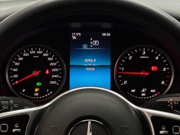 Mercedes GLC C253 SUV Facelifting 2.0 200d 163KM 2019 Mercedes-Benz GLC 200 d 4-Matic / Kamera cofania /, zdjęcie 14