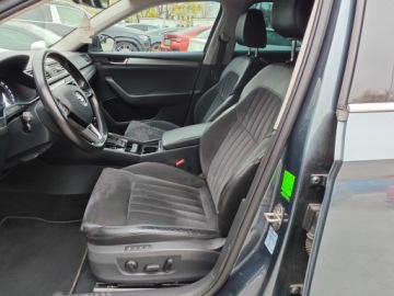 Skoda Superb III Liftback 2.0 TDI 150KM 2016 SKODA SUPERB III Kombi 2.0 TDI 150KM, Automat,SportLine, Podgrzewane fotele, zdjęcie 11