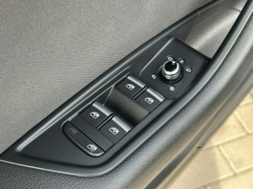 Audi A4 B9 Avant Facelifting 2.0 35 TDI 163KM 2019 Audi A4 Avant 8xAlu, Navi, Full LED, Climatronic, zdjęcie 27