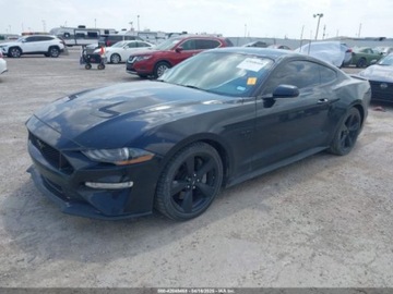 Ford Mustang VI Fastback Facelifting 5.0 Ti-VCT 450KM 2022 Ford Mustang GT Premium Fastback 2022 5.0l 5.0 Benzyna 450KM, zdjęcie 1