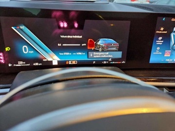 BMW X6 G06 2024 BMW X6 xDrive40i 2024 3.0l 3.0 Benzyna 375KM, zdjęcie 9