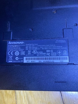 Док-станция Lenovo 40A1 с ключом + оригинальный блок питания 45 Вт с кабелем питания.