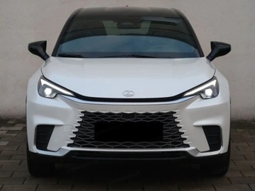 Lexus LBX 1.5 Hybrid 136KM 2025 Od ręki - Emotion 1.5 Hybrid 136KM | Podgrzewane fotele!, zdjęcie 1