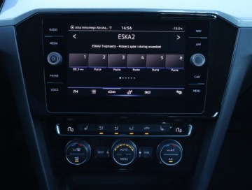 Volkswagen Passat B8 Limousine Facelifting 2.0 TSI 190KM 2020 VW Passat 2.0 TSI, Salon Polska, Automat, Navi, zdjęcie 11