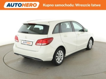 Mercedes Klasa B W246 Sports Tourer Facelifting 1.5 180 d BlueEFFICIENCY Edition 109KM 2017 Mercedes B 180 navi kamera i czujniki parkowania, zdjęcie 6