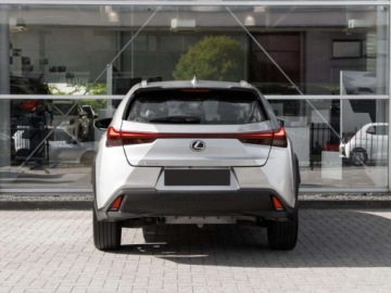 Lexus UX Crossover Facelifting 2.0 300h 199KM 2025 300h Business 2.0 199KM | System Martwego Pola, zdjęcie 4