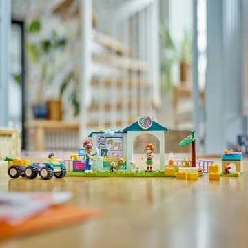 LEGO Friends 42632 Клиника для сельскохозяйственных животных в подарок