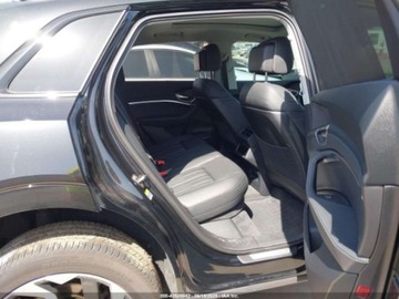 Audi Q8 2024 Audi Q8 E-Tron Prestige Quattro 2024 Elektryczny 402KM, zdjęcie 12