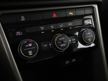 Volkswagen T-Roc I SUV 1.0 TSI 110KM 2021 Volkswagen T-Roc 1.0 TSI Style Climatronic Virtual, zdjęcie 26