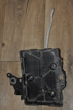 PODSTAWA AKUMULATORA CLIO IV CAPTUR I 648601269R