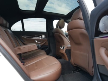 Mercedes Klasa E W213 Limuzyna AMG 3.0 AMG 43 401KM 2017 Mercedes E43 AMG 401 4m Burmaster Pamięć AirMatic Panorama Designo 20" Blis, zdjęcie 22