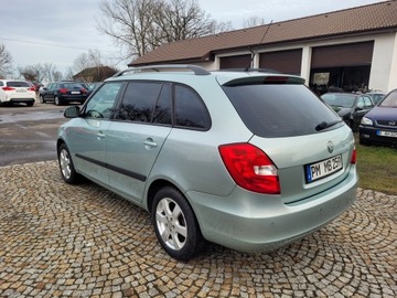 Skoda Fabia II Kombi 1.4 i 16V 85KM 2009 Skoda Fabia II KLIMA , NOWY ROZRZĄD !!!, zdjęcie 4