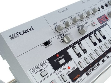 Roland TB-03 Бутик ЗВУКОВОЙ МОДУЛЬ | через 24 часа