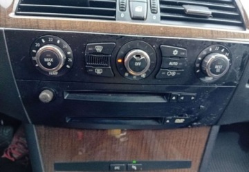 BMW Seria 5 E60 Touring 530 i 258KM 2006 BMW Seria 5 BMW Seria 5 530i 3.0 Benzyna 258KM, zdjęcie 18