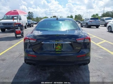 Maserati Ghibli III 2023 Maserati Ghibli Modena 2023 3.0l 3.0 Benzyna 424KM, zdjęcie 3