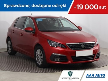 Peugeot 308 II Hatchback Facelifting 1.2 PureTech 130KM 2019 Peugeot 308 1.2 PureTech, Salon Polska