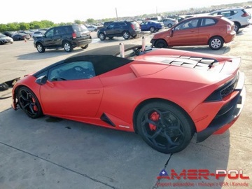Lamborghini Huracan 2023 Lamborghini Huracan _EVO_Spyder_V10_5.2 L_602 km_2023r_7 340 KM 5.2 Benzyna, zdjęcie 2