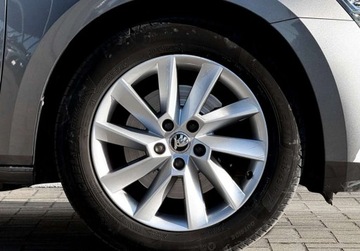 Skoda Superb III Kombi Facelifting 1.5 TSI 150KM 2022 Skoda Superb Matrix-LED Front Assist El. klapa Czujniki Salon PL FVAT, zdjęcie 4