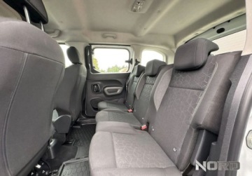 Peugeot Rifter Standard 1.5 BlueHDI 102KM 2019 Peugeot Rifter Bezwypadkowy, FV23, Ekran dotykowy, 5os, KredytowanieLeasin, zdjęcie 16