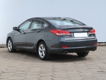 Hyundai i40 Sedan 1.7 CRDi 115KM 2012 Hyundai i40 1.7 CRDI, Navi, Klima, Klimatronic, zdjęcie 3