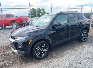 Chevrolet TrailBlazer II 2023 Chevrolet Trailblazer 2023, 1.3L, 4x4, LT, po gradobiciu 1.3 Benzyna 155KM, zdjęcie 4