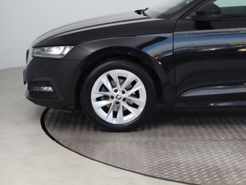 Skoda Octavia IV Liftback 1.5 TSI EVO 150KM 2021 Skoda Octavia 1.5 TSI e-tec, Salon Polska, zdjęcie 13