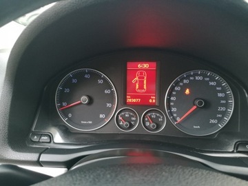 Volkswagen Golf V Hatchback 1.6 i 102KM 2008 Volkswagen Golf 1.6MPI 102KM Klimatronic Tempomat, zdjęcie 12