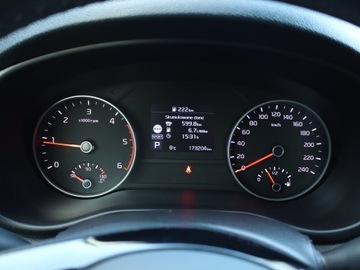 Kia Sportage IV SUV Facelifting 1.6 CRDI 136KM 2019 Kia Sportage 1.6 CRDi, Salon Polska, Serwis ASO, zdjęcie 10