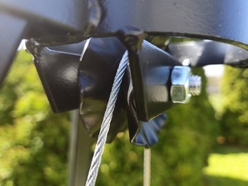 Садовый гриль-тренога, высота 210 см над огнем, решетка из нержавеющей стали, высота 60 см.