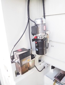 KIHEUNG – Фрезерный станок с ЧПУ Point U6 из Германии |